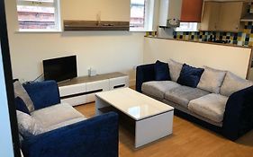 Hill Street Apartment